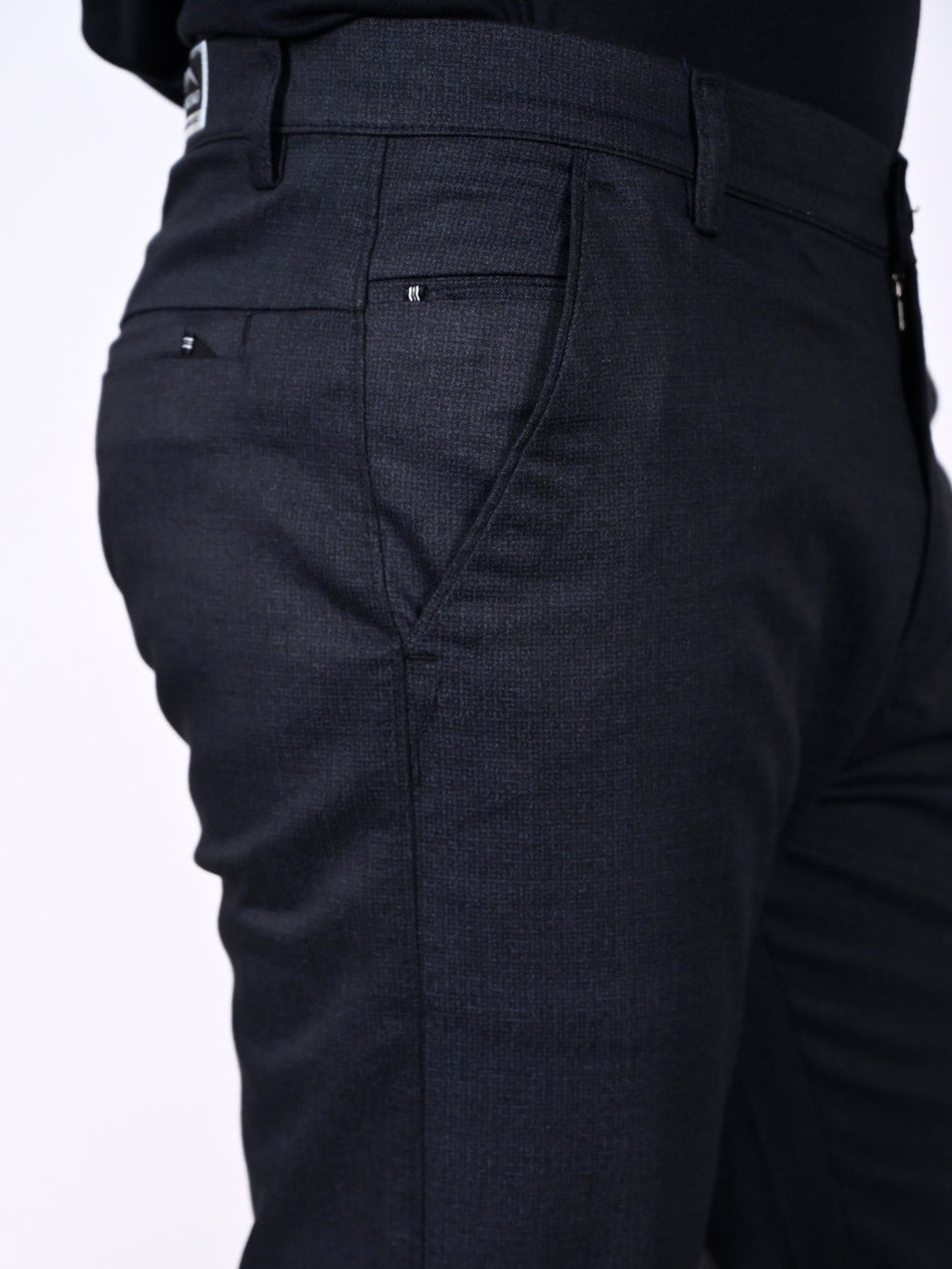 Unique 193 - black