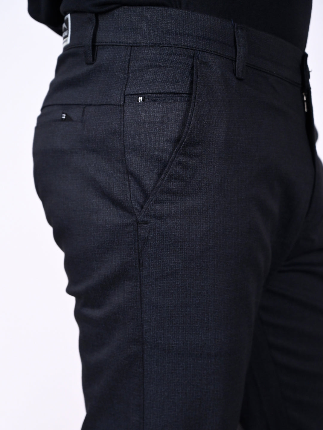 Unique 193 - black