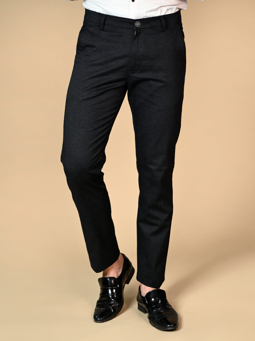 Unique 178 - Black