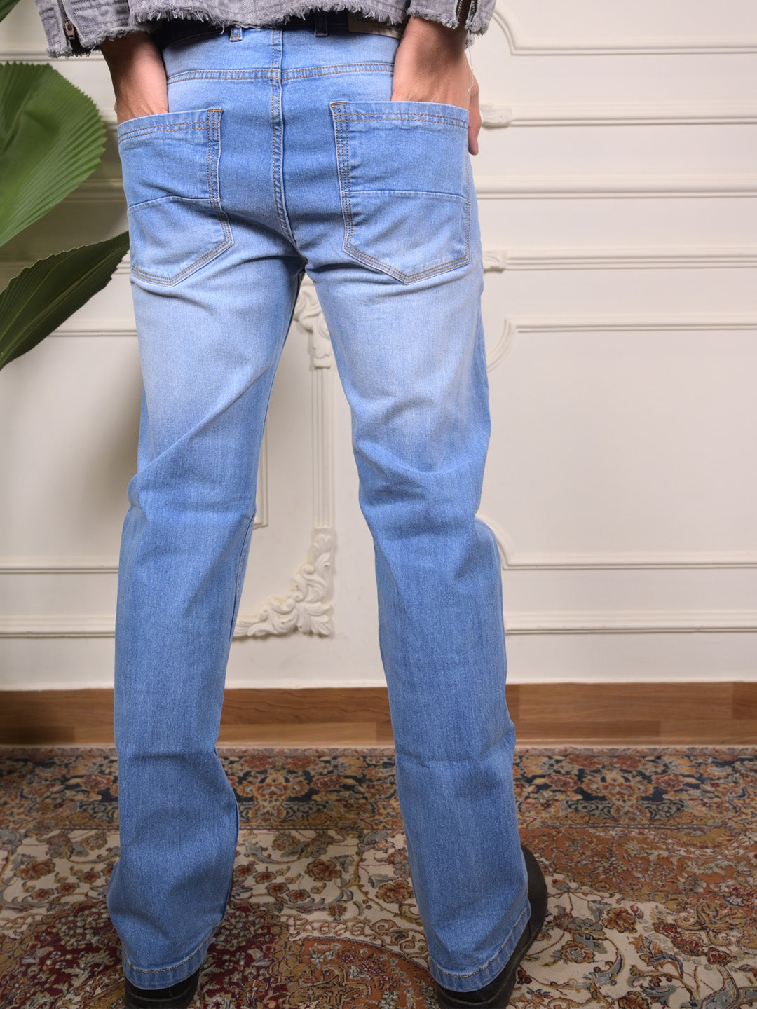 Straight Fit -  Ice Blue