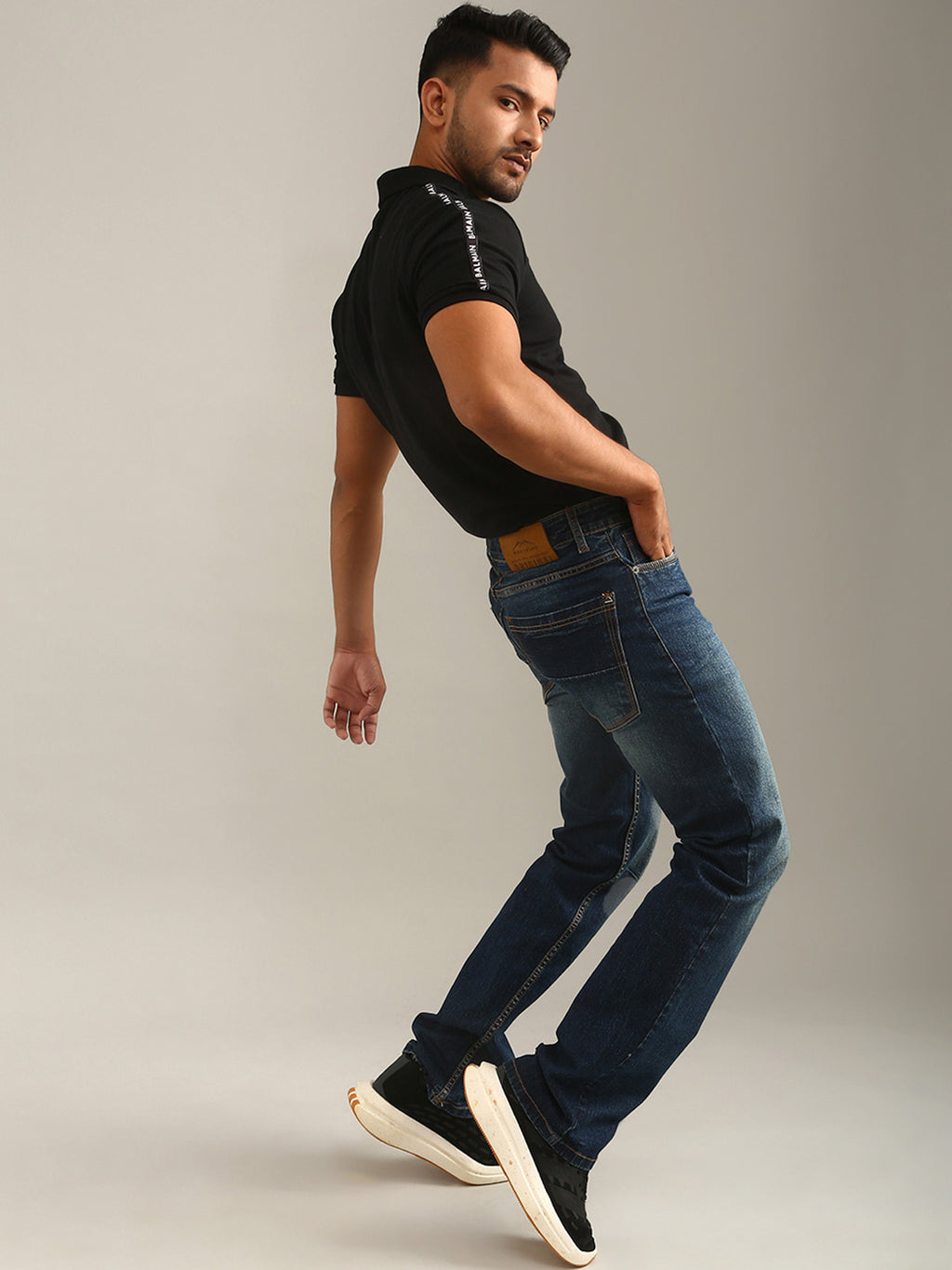 Straight Fit - Indigo T